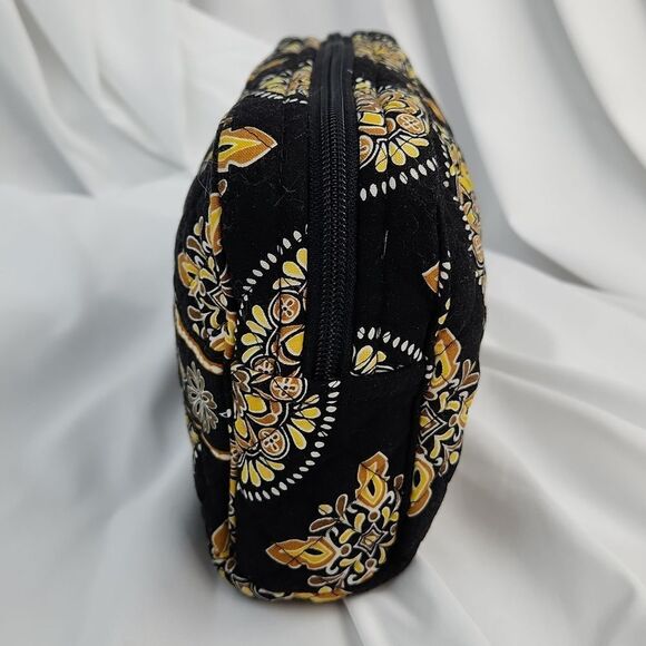 🔺️Stephanie Dawn Black & Yellow Quilted Floral Mandala Print Lined Pouch - Picture 7 of 12